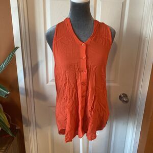 Merona Blouse Women’s Size Medium Hot Coral Button Up Sleeveless V Neck